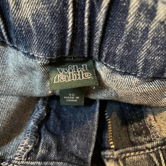 Wild Fable High Rise Acid Wash Denim Shorts Cuffed Hem Size XS - Picture 4 of 5